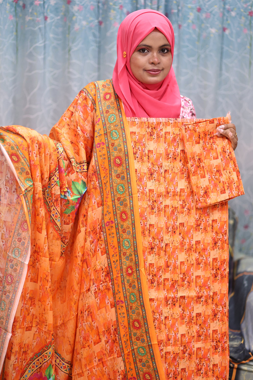 Luxury Slab Cotton Un-Stitched Three Piece