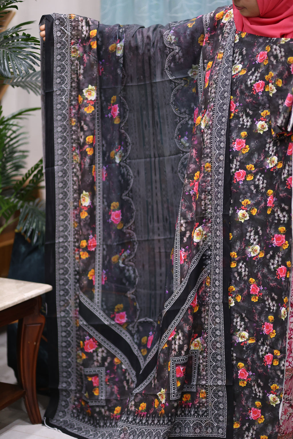 Luxury Slab Cotton Un-Stitched Three Piece